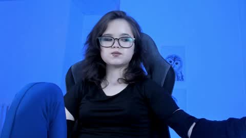 Your sweet girl online show from December 30, 12:43 am