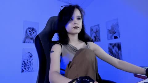 Your sweet girl online show from January 7, 1:28 am