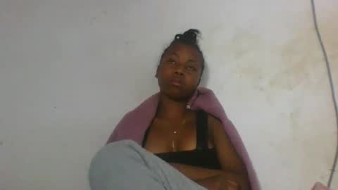 elalia1234 online show from September 24, 3:21 am