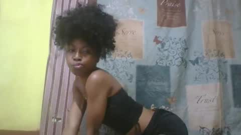 elalia1234 online show from October 13, 2:33 am