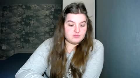 Snapshot of elanis_blair chatting on January 17, 2:28 pm Elanis online show from January 17, 2:28 pm