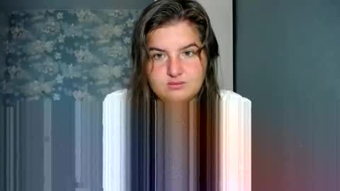 Snapshot of elanis_blair chatting on September 18, 10:28 am Elanis online show from September 18, 10:28 am