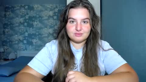 Snapshot of elanis_blair chatting on September 20, 10:27 am Elanis online show from September 20, 10:27 am