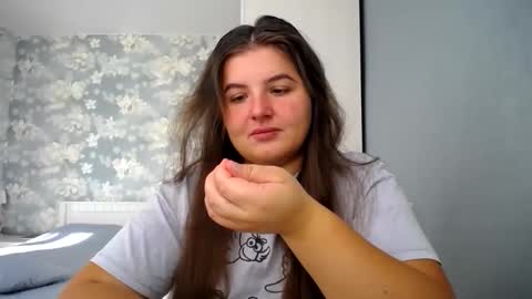 Snapshot of elanis_blair chatting on October 8, 11:19 am Elanis online show from October 8, 11:19 am