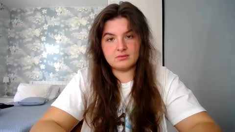 Elanis online show from April 9, 11:26 am