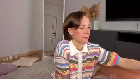 Snapshot of elannand chatting on October 4, 6:11 am ELA 3 online show from October 4, 6:11 am