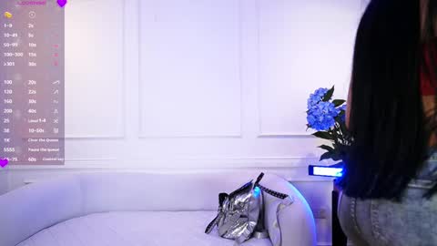 Elasummeer online show from February 18, 11:33 am