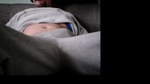 Snapshot of eldonan chatting on October 25, 11:29 am Nando online show from October 25, 11:29 am