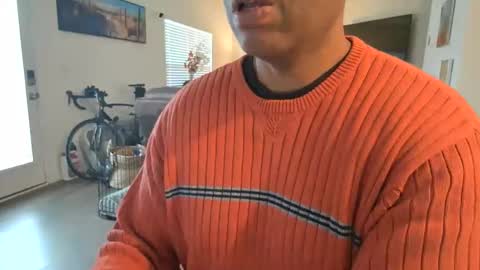 Snapshot of eldongue2024 chatting on December 3, 1:31 pm eldongue2024 online show from December 3, 1:31 pm