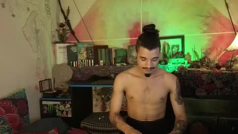 Snapshot of eleazar_blake chatting on September 13, 6:02 am Sir Eleazar online show from September 13, 6:02 am