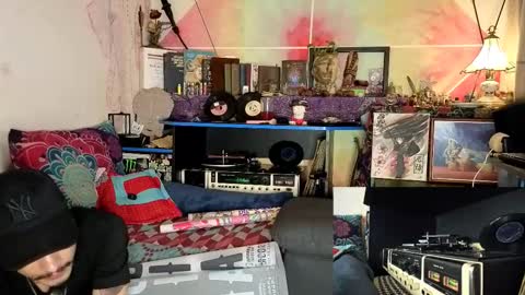 Snapshot of eleazar_blake chatting on September 30, 8:47 pm Sir Eleazar online show from September 30, 8:47 pm