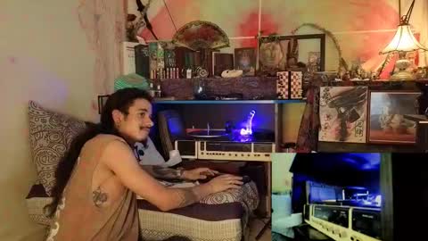 Snapshot of eleazar_blake chatting on November 12, 7:31 am Sir Eleazar online show from November 12, 7:31 am