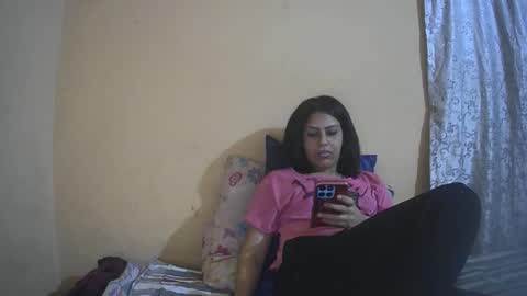 Snapshot of electra137 chatting on October 6, 4:48 pm Isabella online show from October 6, 4:48 pm