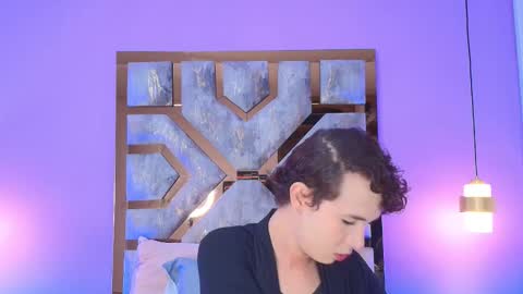 electra_gosselin online show from September 18, 11:56 am