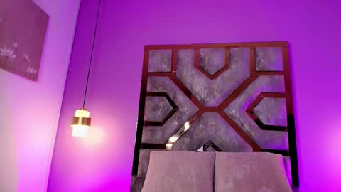 electra_gosselin online show from October 17, 11:57 am