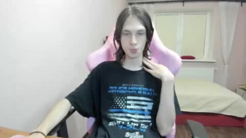 Snapshot of eleganc3 chatting on September 26, 9:41 pm eleganc3 online show from September 26, 9:41 pm