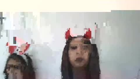 Snapshot of elegentaura chatting on October 31, 6:47 am Kaykay online show from October 31, 6:47 am