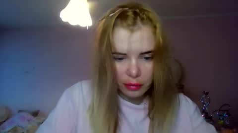 Elena online show from December 19, 2:35 pm