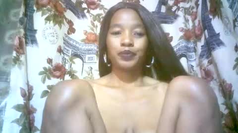 elenah013 online show from October 18, 6:16 am