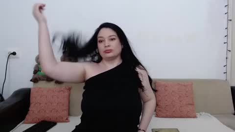 ElenaTroyy online show from February 8, 9:15 pm