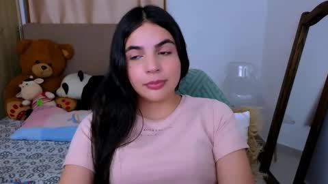 Snapshot of elenna_hotx chatting on November 20, 6:07 pm agnes online show from November 20, 6:07 pm