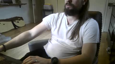 Snapshot of elephantfox chatting on December 26, 8:00 pm fox online show from December 26, 8:00 pm