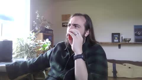 Snapshot of elephantfox chatting on January 11, 7:16 pm fox online show from January 11, 7:16 pm