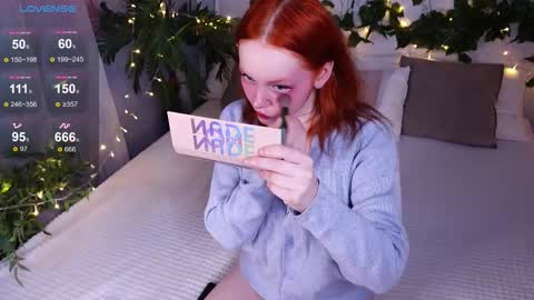 Snapshot of elfamirielle chatting on November 19, 8:14 am Elfa online show from November 19, 8:14 am