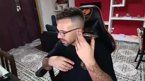 Snapshot of elfetas chatting on January 19, 6:53 am elfetas online show from January 19, 6:53 am