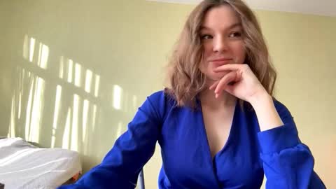 Mila online show from February 26, 9:08 am