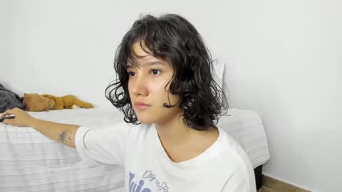 Snapshot of eli_dl chatting on December 6, 1:07 am eli_dl online show from December 6, 1:07 am