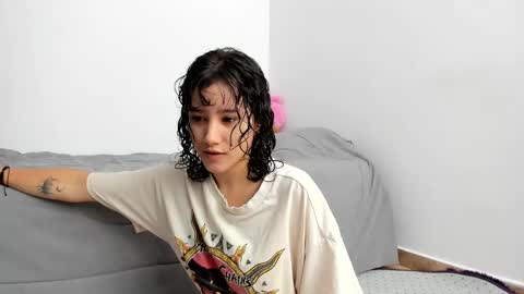 Snapshot of eli_dl chatting on February 17, 2:59 pm eli_dl online show from February 17, 2:59 pm