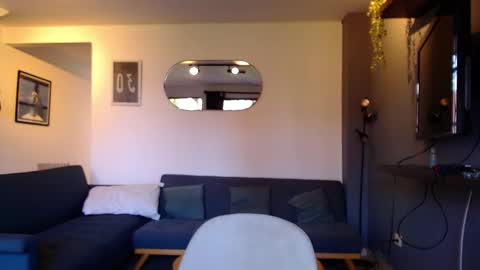 Elian online show from November 11, 5:13 pm