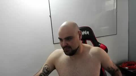 Snapshot of eliancrow chatting on December 22, 6:38 pm Elian online show from December 22, 6:38 pm