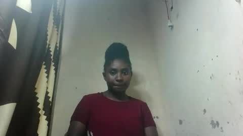 eliannee online show from December 15, 9:24 am