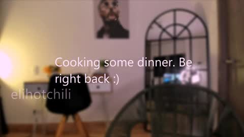 Snapshot of elihotchili chatting on December 12, 1:32 am Eli online show from December 12, 1:32 am