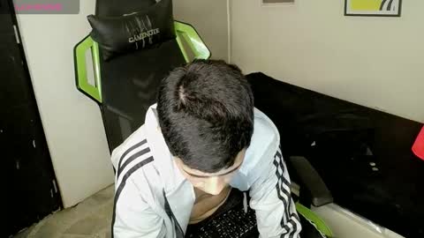 bby-santy online show from November 24, 8:08 pm