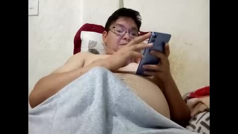 elimposstor online show from November 11, 9:04 pm