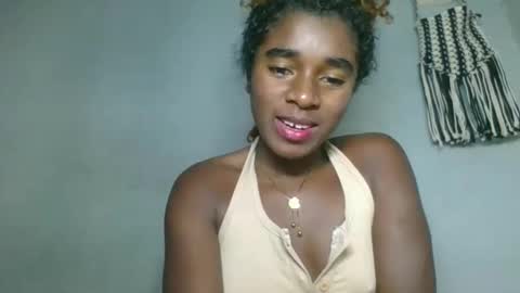 elina981 online show from March 6, 6:10 am