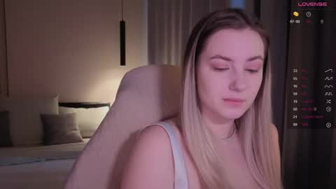 Elina online show from December 19, 5:47 am