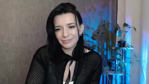 Snapshot of elinapretty chatting on February 19, 12:35 am Elina online show from February 19, 12:35 am