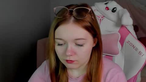 elinavale online show from March 3, 5:13 am