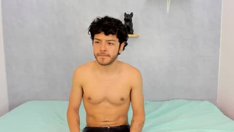 Snapshot of eliotkinky chatting on March 2, 3:30 pm Elio online show from March 2, 3:30 pm