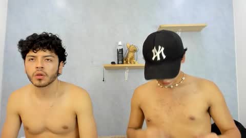 Snapshot of eliotkinky chatting on March 4, 9:32 pm Elio online show from March 4, 9:32 pm