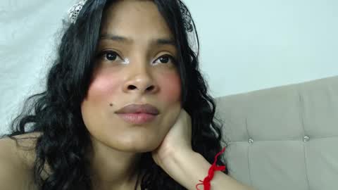 Elisa Diaz online show from February 9, 3:00 am