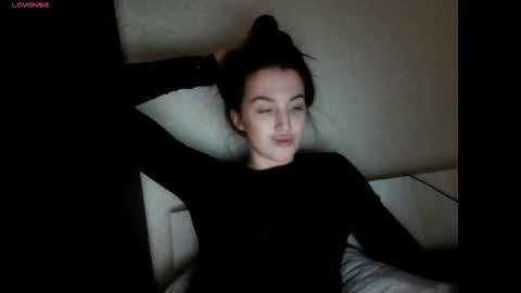 elisa_dove208 online show from November 28, 6:10 pm