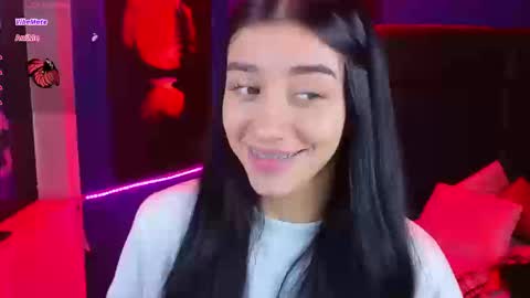 Snapshot of elisa_soul chatting on September 13, 1:22 pm Elisa Soul online show from September 13, 1:22 pm
