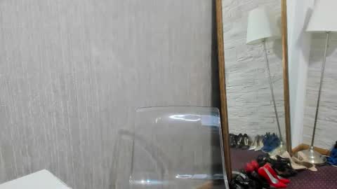 Snapshot of elisabaxter chatting on February 14, 6:02 am Maria online show from February 14, 6:02 am