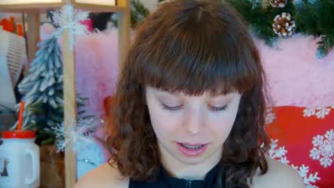 Snapshot of elisabethdavis chatting on December 18, 11:44 pm ElisabethDavis online show from December 18, 11:44 pm