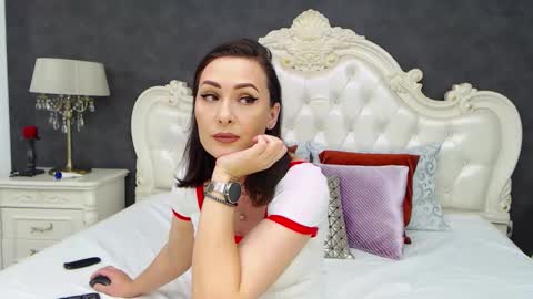 Krissy online show from March 14, 8:20 am